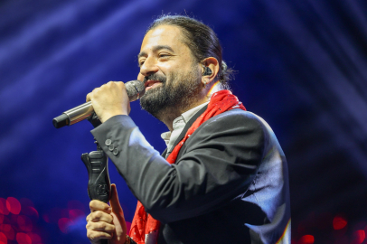 İstanbul Bakırköy’de Cumhuriyet coşkusu Koray Avcı konseri ile taçlandı