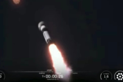 Türkiye uzayda yeni bir eşiği aştı! ASELSAN'ın LUNA-1 uydusu uzaya fırlatıldı