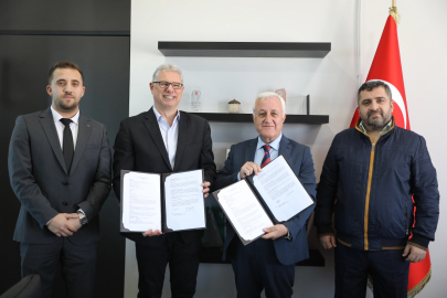 Mudanya triatlon için 2026'nın anlaşmasını şimdiden yaptı.. Mudanya Eylül 2026'da yine Türkiye'ye ev sahipliği yapacak