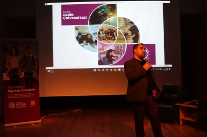 İstanbul Maltepe'den öğrencilere gelecek rehberliği