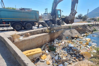 Manisa'da Bozköy Deresi’nde 150 kamyonluk dev temizlik